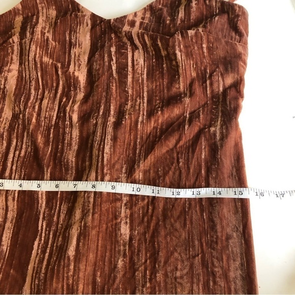 Elodie Velvet V-Neck Spaghetti Strap Cami Mini Dress Size S - Picture 9 of 12